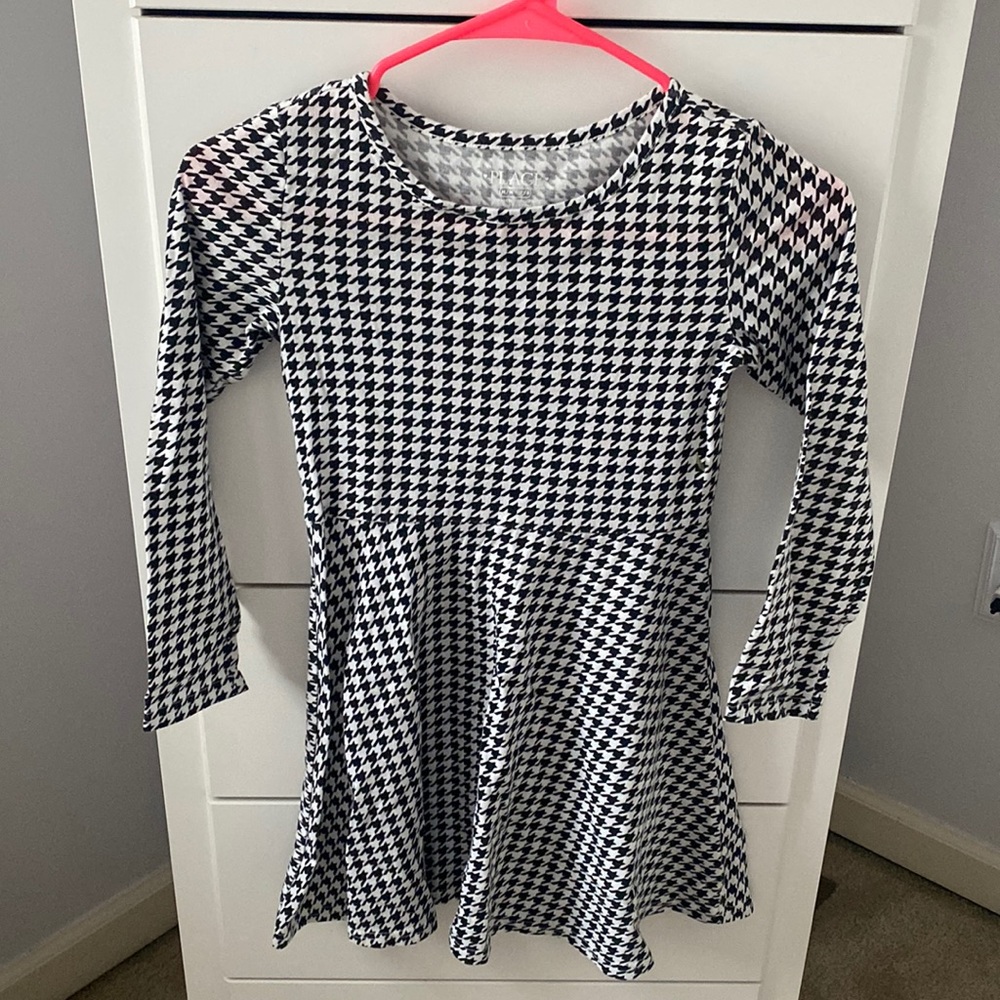 Girls long sleeved dress